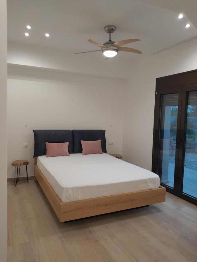 Appartement House 1 *